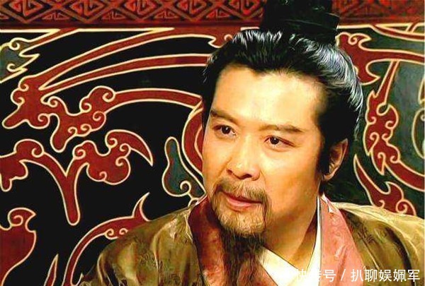 引为|刘备将他引为知己,诸葛亮对他恨之入骨,司马懿:无耻的三姓家奴
