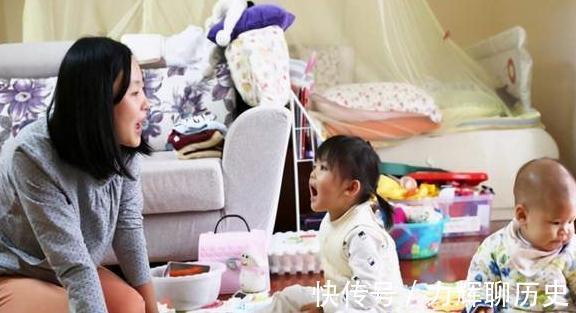 大运动|7,8个月的孩子会爬就行?真聪明的宝宝,手上小动作可不少