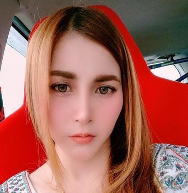 洋娃娃|3岁女童因太美而走红,被人误认为是洋娃娃,没想到妈妈颜值更高