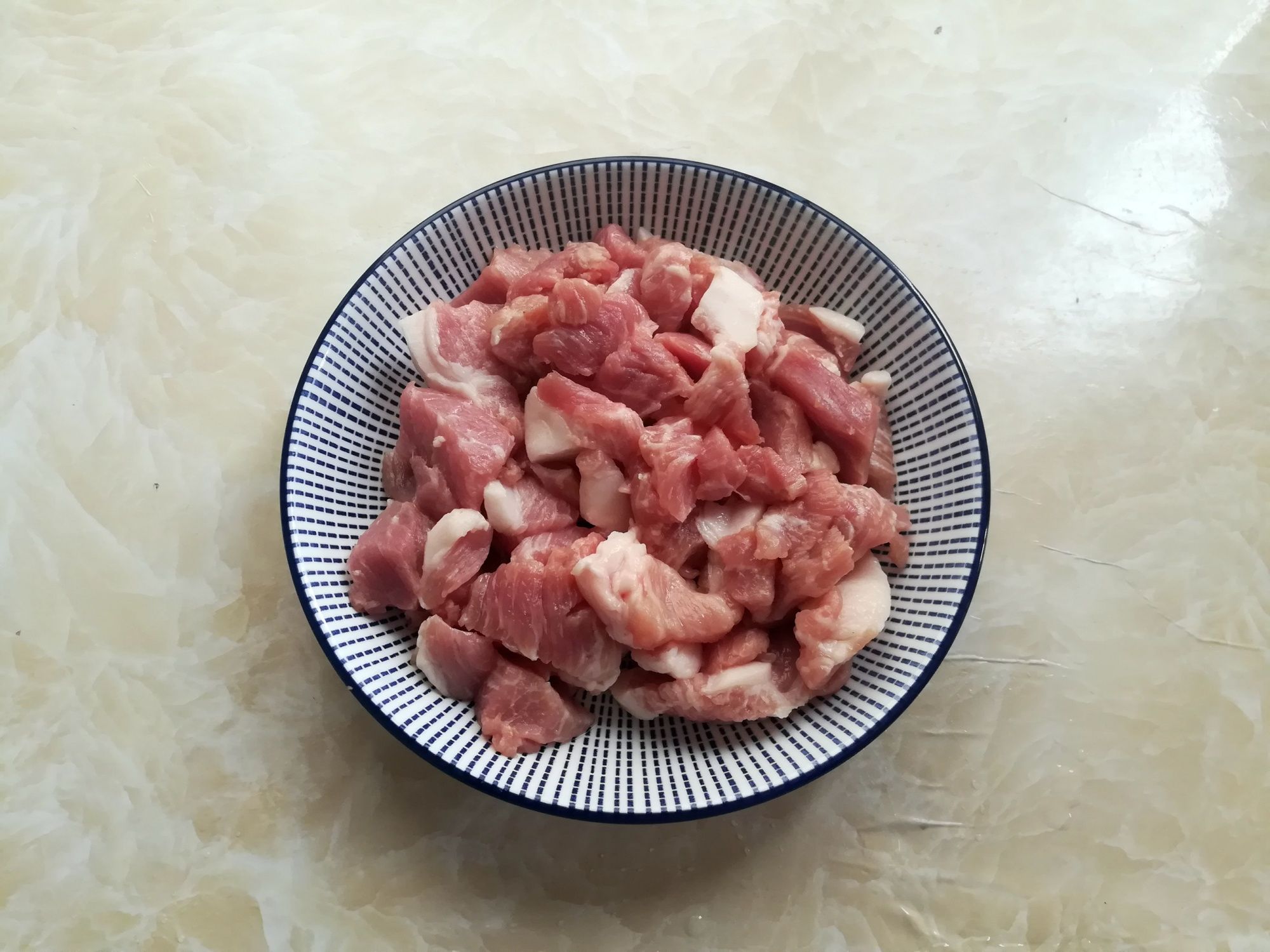 白菜和它是绝配，蒸10分钟出锅，营养好吃不上火，比大鱼大肉强