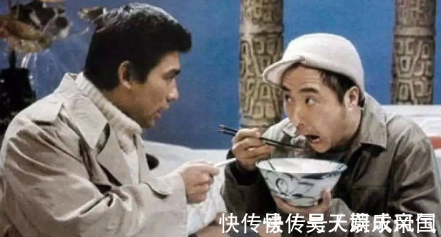 名人|《我的青铜时代》两集足以封神,罗翔和陈佩斯的成功,在于接地气