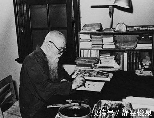 酒醉&他酒醉题字:“不可随处小便”,清醒后改了字的顺序,成经典名言