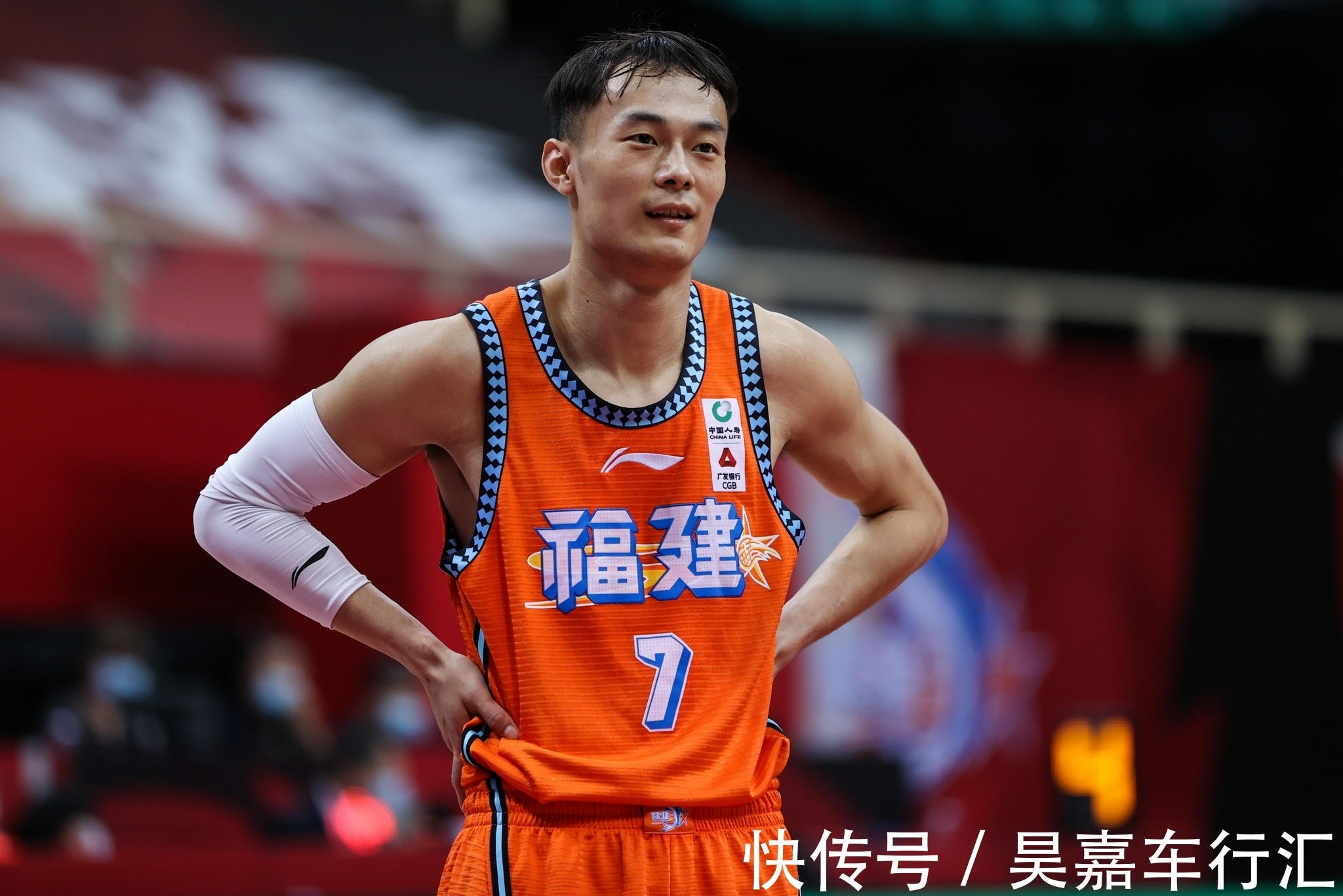 上海队|参加NBA选秀落选,回CBA也无人问津!对不起,你终成为了笑话