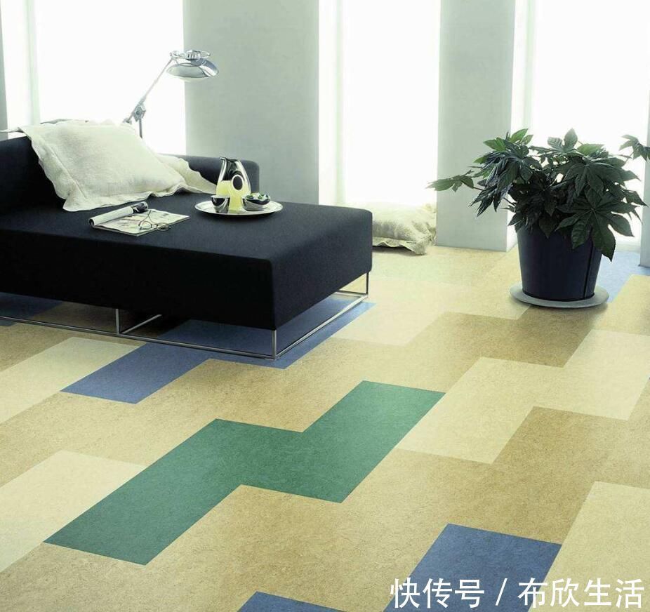 环保|谁铺地板还用瓷砖?吃土都要买这种新材料,耐磨环保,一平60块