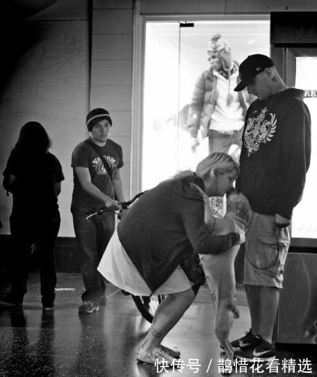 |搞笑GIF动画:岁月催人老,时间是很真实的杀猪刀啊!