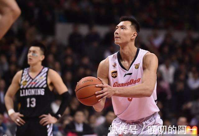 辽宁队|大哥还是大哥!34岁易建联对比22岁张镇麟数据,仍显碾压之势