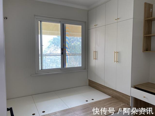 屋主|越来越流行装修不做吊顶,不做电视墙,看她家,全屋极简又耐看