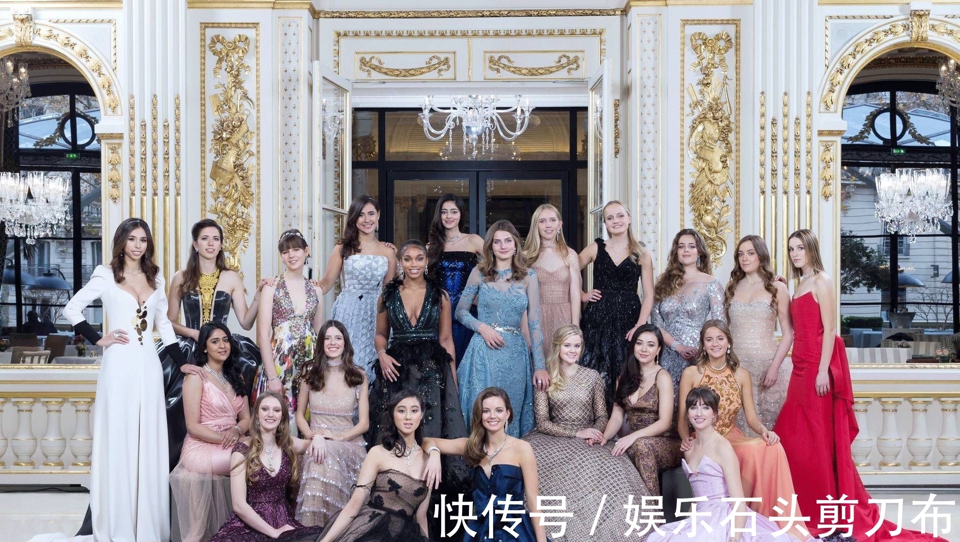 富美|姐姐戴镣铐她却要出道,姚安娜闯圈小半年,终于找对路子了