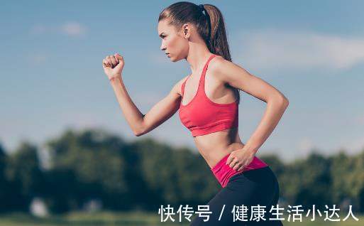 更年期女性|4个表现频繁出现,提示女人:你已经进入更年期了,不年轻了