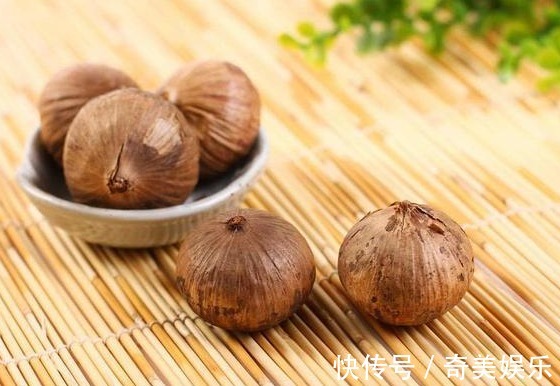 菠菜|肝脏不好的人,最好少吃以下4种伤肝食物,吃的越多肝病越严重