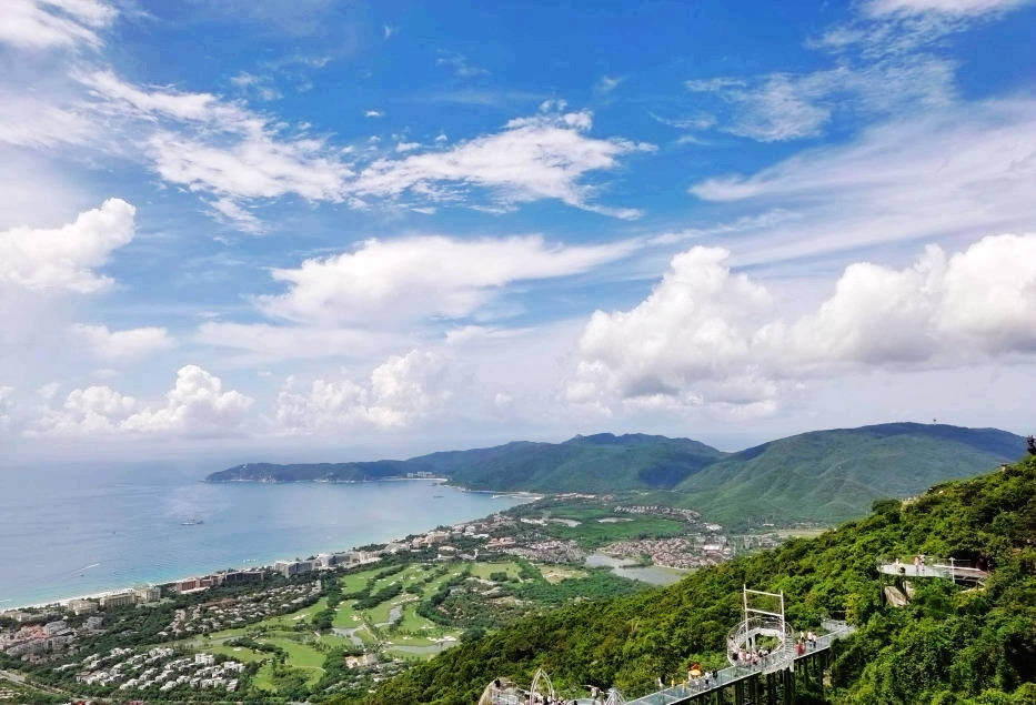 不一样的热带雨林，不一样的美丽风景——游亚龙湾热带天堂森林公园