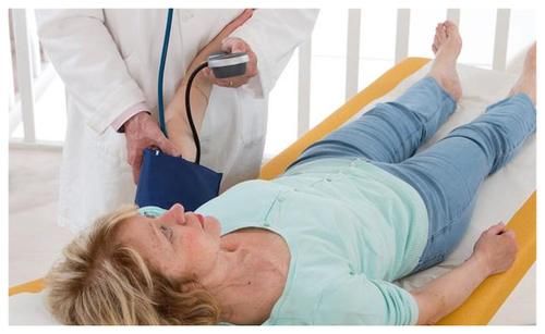 控制血压|65岁后血压多少才算好？想要血压“稳稳”的，这3点得坚持住了