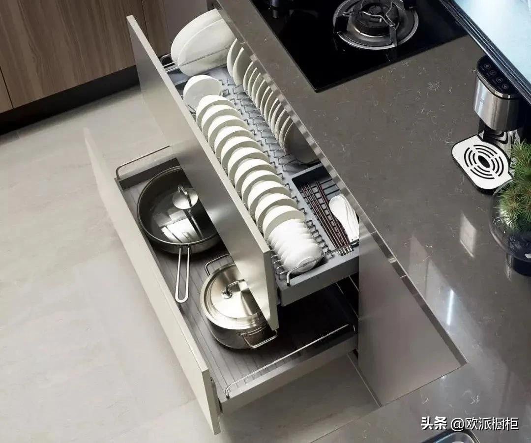 收纳|设计师都夸好的11个橱柜设计技巧，从此摆脱下厨脏乱累