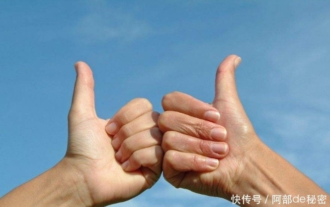 有2个特征的男人，可能“雄激素”比较充足