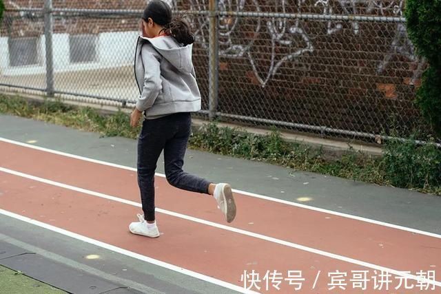 孩子们|如何为孩子选择合适的运动项目?学会这5点,孩子身体棒学习也好