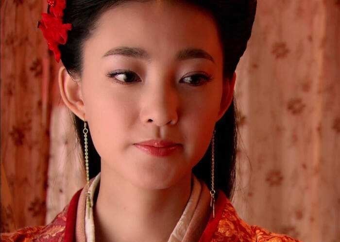 皇后|抛夫弃女入太子宫,后成母仪天下的皇后,还生下千古一帝