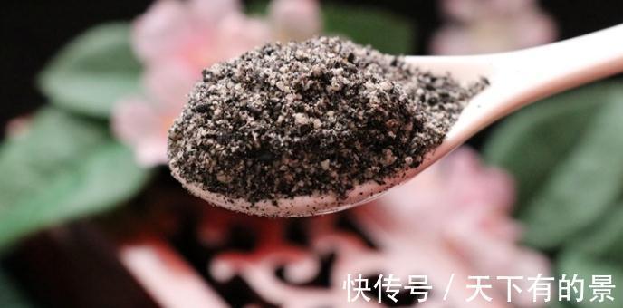 秋天要多吃黑芝麻，教你简单做法，做一次够吃一个月，随吃随取