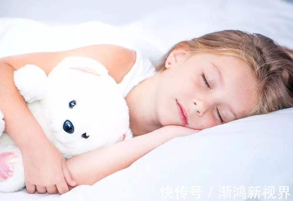 小伟|学习与身体哪个更重要医生起床太早,小心长不高!