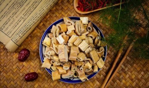 骨髓抑制|癌症病人体重增加或减少,意味着什么?中医分享名方治养双调