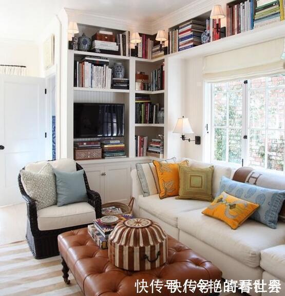 飘窗|头回见飘窗顶部打一排壁龛,不影响大小还能收纳,有点意思!