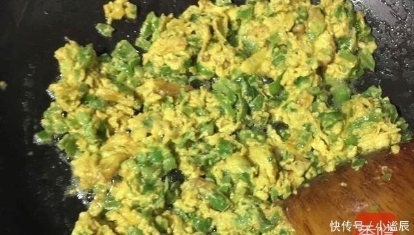 脂肪杀手|鸡蛋和它是绝配,堪比“脂肪杀手”,隔三差五吃,小肚子不见了