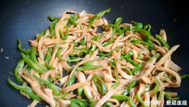 宁可不吃肉，也要给孩子吃这菜，一周吃2次，强筋骨补脑力又营养