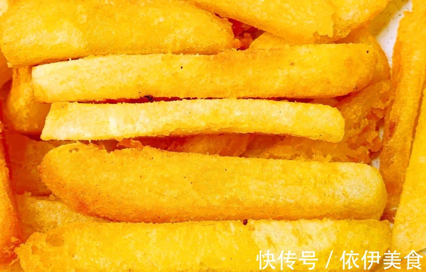 薯条|炸薯条时，直接炸是大错特错！少了1步，导致薯条不脆还软趴趴