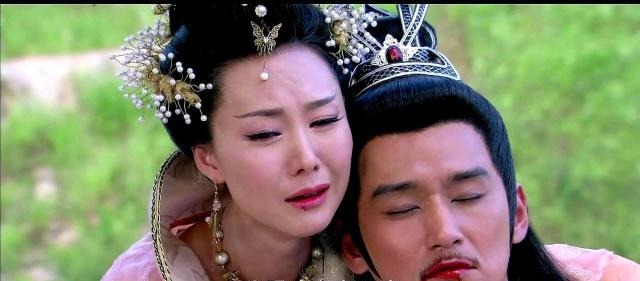 封神中此人享受奸雄待遇,赞拜不名入朝不趋,却是个超级忠臣