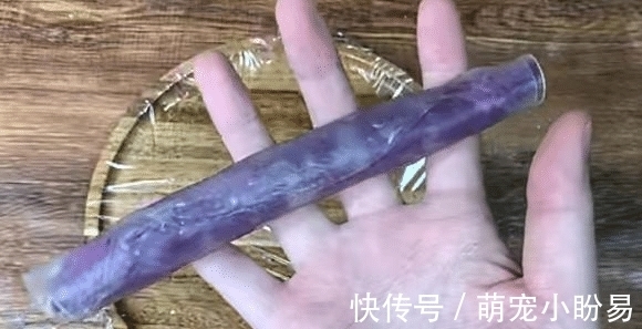 最近好喜欢吃这个，蒸熟用这食材一卷，切段就能吃，免蒸真省事