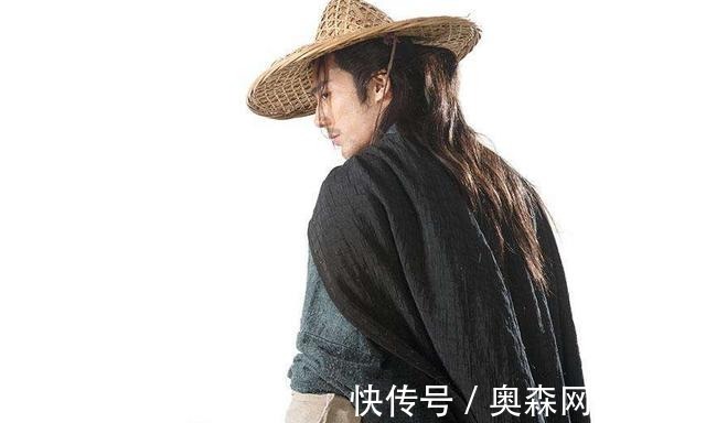 鹅毛大雪#九华山上住了一个老道人,二十年来数百人拜师、他只收了一个