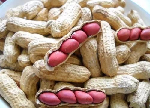 骑自行车|研究血糖45年,医生:想要预防血糖升高,”三种“食物要建议少吃