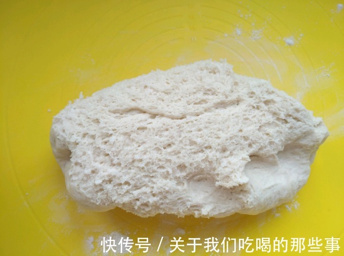 一碗面|早餐学做这种饼，一碗面一碗奶，奶香十足，松软酥脆，营养又好吃