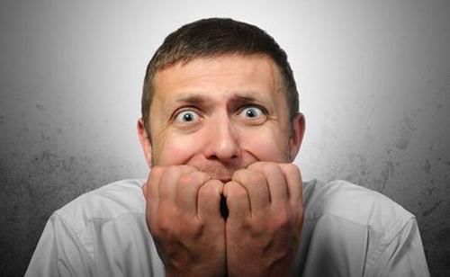 别光补钙维生素D也要吃，身体出现这4种不适，都是缺乏维生素D