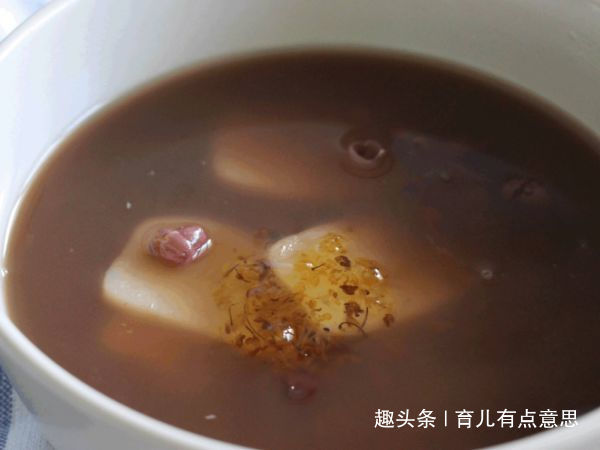 雀斑|“穷人的阿胶”就是它,隔天喝一碗,淡雀斑,气血足了,小脸白皙