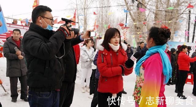 话题主持人搭档门面主持人,这档节目收视率稳了!