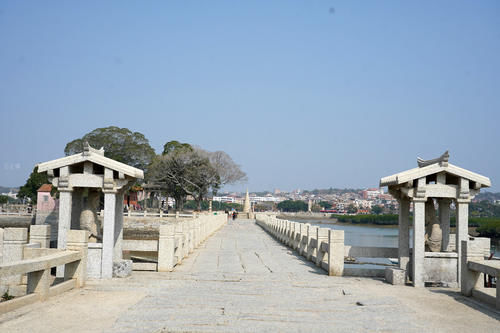 福建有个古城，名气不大却藏中国四大古桥，听桥名游客以为在河南