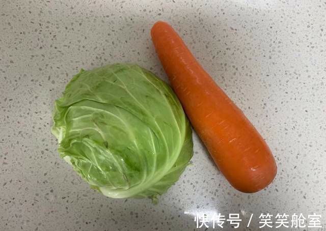 减脂|胡萝卜和包菜一起蒸,原来这么好吃,低脂饱腹,减脂期要多吃