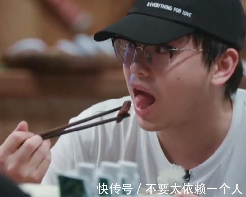 黃磊|彭昱暢有多嫌棄黃磊對方花七小時做的手抓飯,他卻連碰都不碰