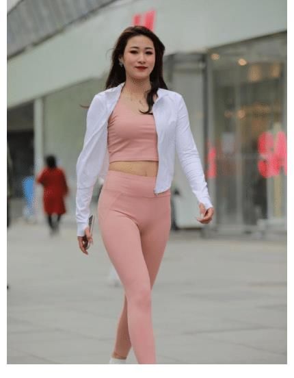 庸脂俗粉|超级自信的微胖美女，不是啥“庸脂俗粉”