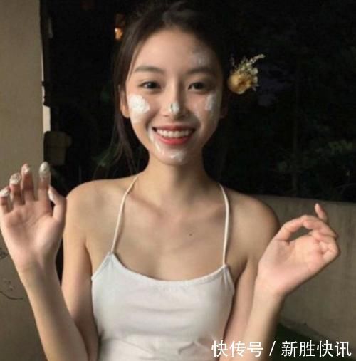 病态|“巨婴”试穿优衣库童装:病态“白瘦幼”画风作妖,是审美倒退?