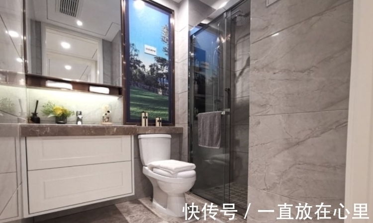 装修|罕见的法式风格装修,98㎡三室两厅,装得比120㎡还要漂亮大气