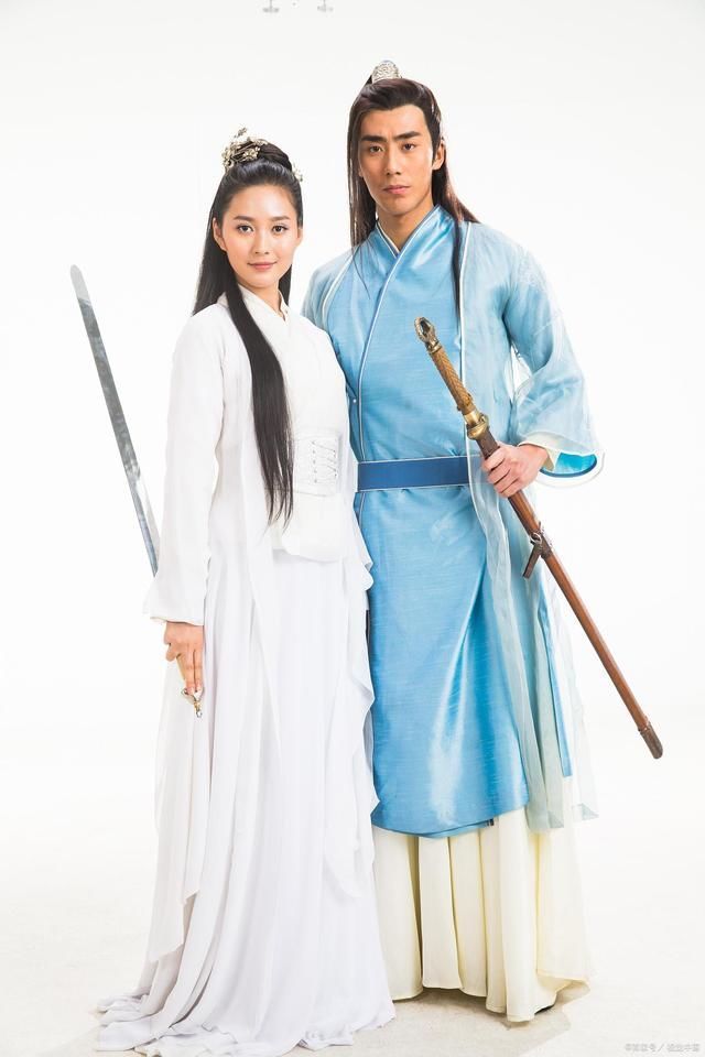 剑侠#侠客归隐诗词9首至此离开山寨上,夫妻愿做育花农