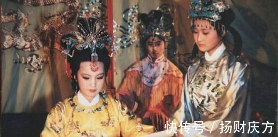 丫鬟|红楼梦元春身边的丫鬟抱琴,秘密终于揭开,怪不得元春被抛弃