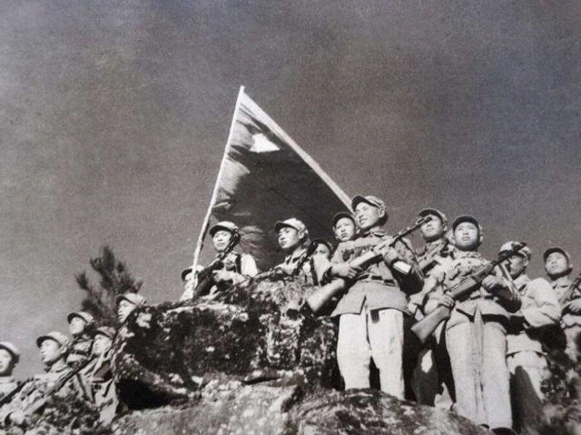 万岁军|14小时行军破历史记录,在三所里歼灭美二师,彭老总赐名万岁军