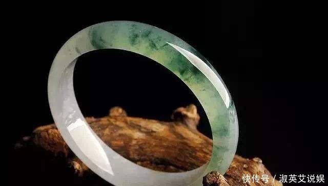 最爱|女人最爱的宝石除了钻石,就是翡翠了。