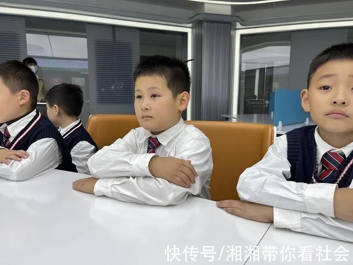 與學(xué)生課外拓展有關(guān)的新項(xiàng)目來了，近期免費(fèi)預(yù)約!