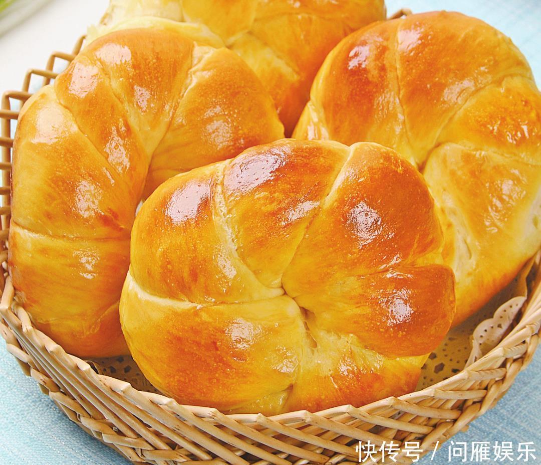 少糖少油,不加一滴水的酸奶面包,柔软拉丝,奶味十足,超美味