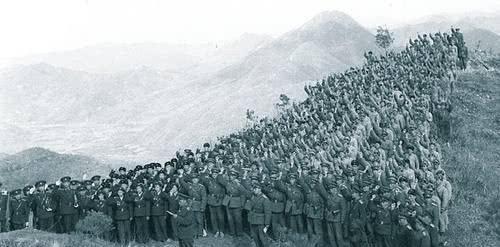 曝光|他因欠2400元，隐藏33年的身份被曝光，曾一人击败4百余人