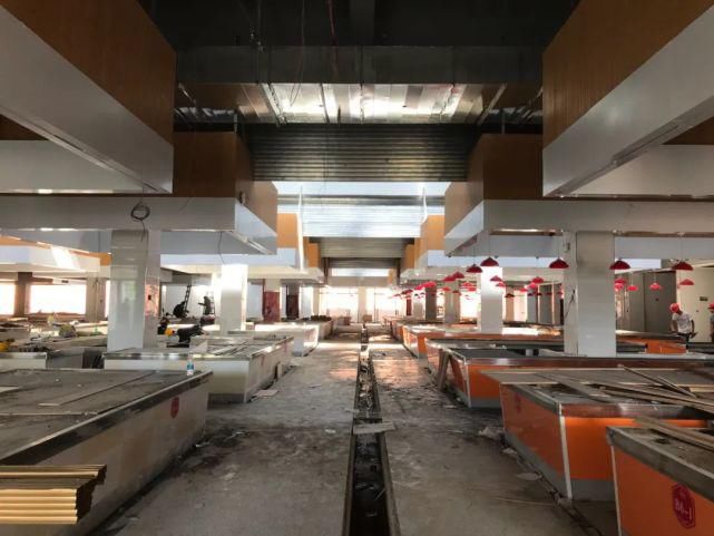 商户|这个菜市场上下二层，95个店面，94个摊位，摸底登记火热进行中。