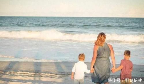 性别|3岁姐姐给弟弟换尿不湿,发现弟弟和自己不一样,反应让人笑抽